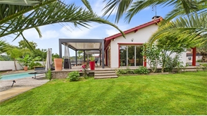maison individuelle à la vente -   64250  CAMBO LES BAINS, surface 104 m2 vente maison individuelle - UBI477381215